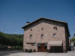 Hotel Rural LATORRIÉN de Ane