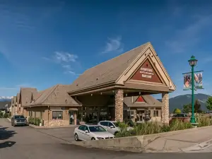 Prestige Radium Hot Springs Resort, WorldHotels Crafted
