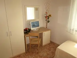 Hotel Karol