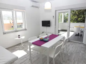 Apartment Villa Franci Pag with Heating and Open All Year