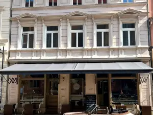 Hotel Anna