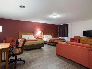 Econo Lodge Inn & Suites