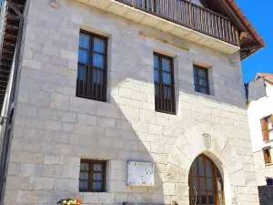 Hostal Casa Otsoa