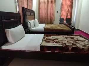 Hotel Green Land