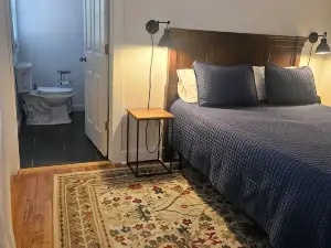 MARGARET'S PLACE ON SUNNYSIDE. A charming home for countryside relaxation