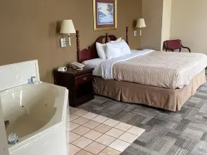Collins Inn & Suites