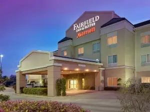 Fairfield Inn & Suites Marshall