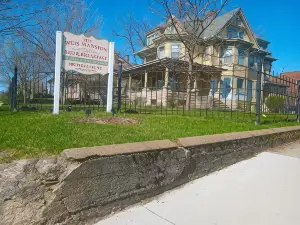 The Weis Mansion