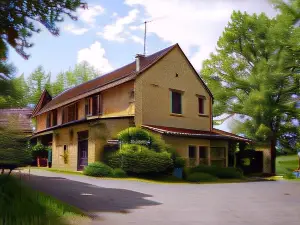Auberge de Castel-Merle