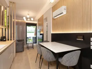 Lux&Easy Athens Downtown Residences