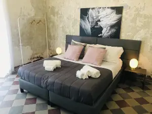Agatha Cosy Hotel