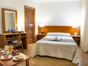 Hostal Cortes