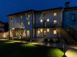 Portone180 Guest House