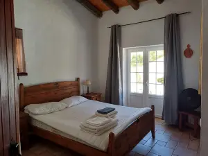 Secluded 2 Bedroomed Country Cottage with Private Pool north of the Algarve