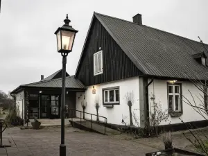 Stora Herrestad Bed & Breakfast