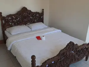 白色城堡海灘度假村