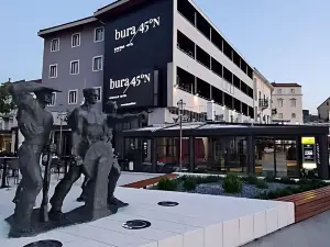Boutique Hotel Bura 45N