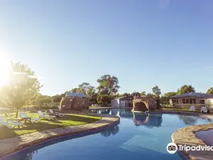 Tindarra Resort