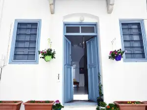 Thomas Traditional House in Chora