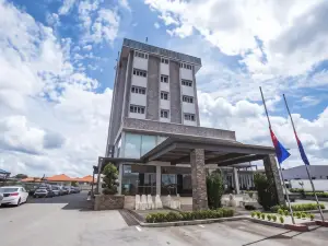 โรงแรมวีไอพี เซอกามัต