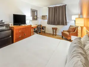 Econo Lodge Alliance