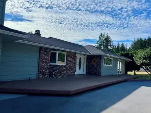 Sunset Shores Retreat