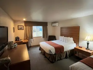 Seasons Motel