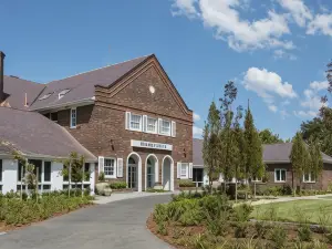 Brassey Hotel - Managed by Doma Hotels