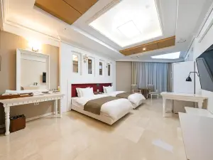 Hotel Core