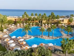 AQUILA RITHYMNA BEACH