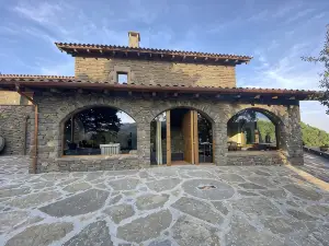 Masia Santa Llucia