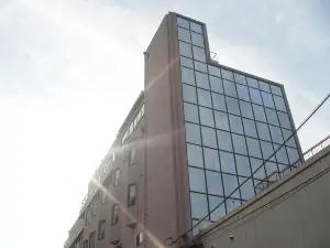 โรงแรมฮานาโกะมิชิ