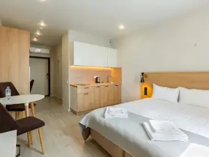 Iq Aparts Apart-Hotel