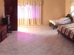 Nicole's Guest Home
