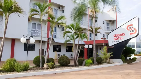 Serras Hotel