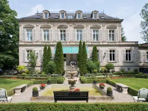 Hotel Belle Epoque