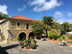 Hotel San Román de Escalante