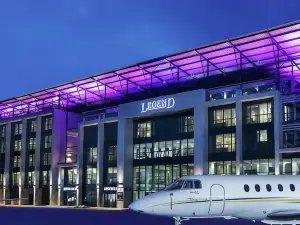 Legend Hotel Lagos Airport, Curio Collection by Hilton