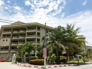 Coral Bay Resort