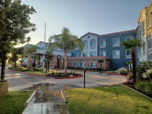 Spark by Hilton Redlands