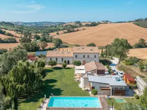 Il Gallo Senone Resort di Campagna