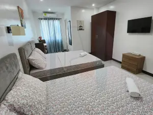 RiCres Hometel Double Bed R124
