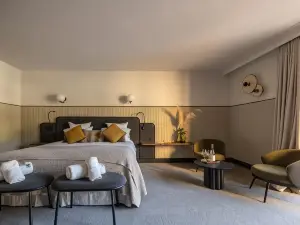 Château de Lastours - le Resort