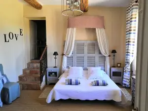Chambre d'Hôtes au Domaine du Soleil Couchant