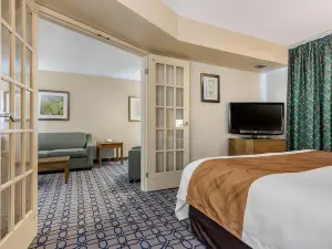 Quality Suites