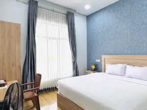 Fairuz Hotel