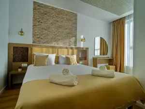 Sir Fundeni Hotel