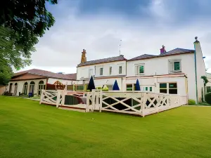 Woughton House Hotel