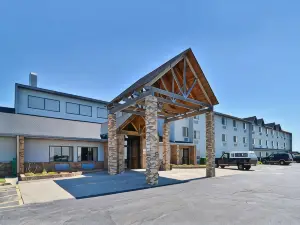 Ramada by Wyndham Platte City KCI Airport