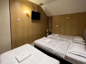 Pekan Budget Hotel